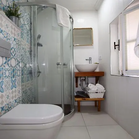Nar Cafe Bed & Breakfast Siğacık