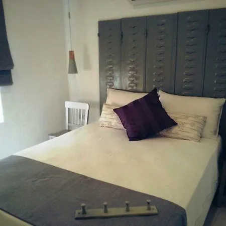 Bed and breakfast Nar Cafe Siğacık