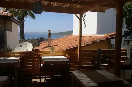 Nar Cafe Bed & Breakfast *