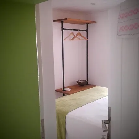 Bed & Breakfast Nar Cafe Siğacık