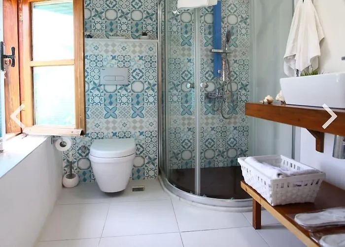 Bed & Breakfast Nar Cafe