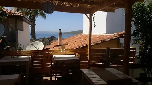 Nar Cafe Bed & Breakfast *